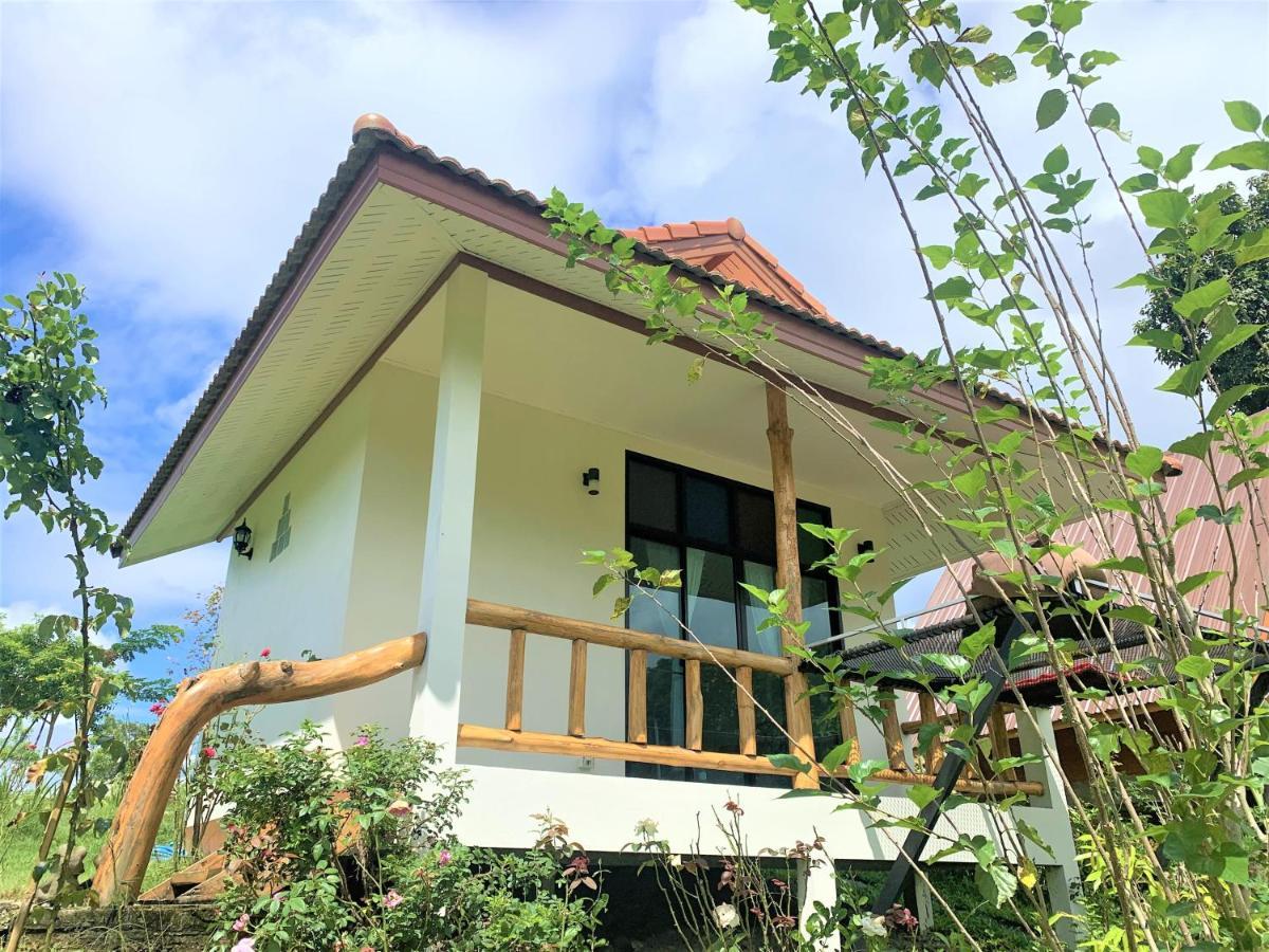 True Nature Chiang Mai - Yoga & Meditation Homestay Retreat Dış mekan fotoğraf