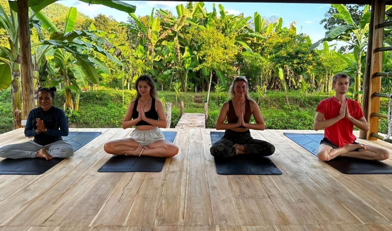 True Nature Chiang Mai - Yoga & Meditation Homestay Retreat Dış mekan fotoğraf